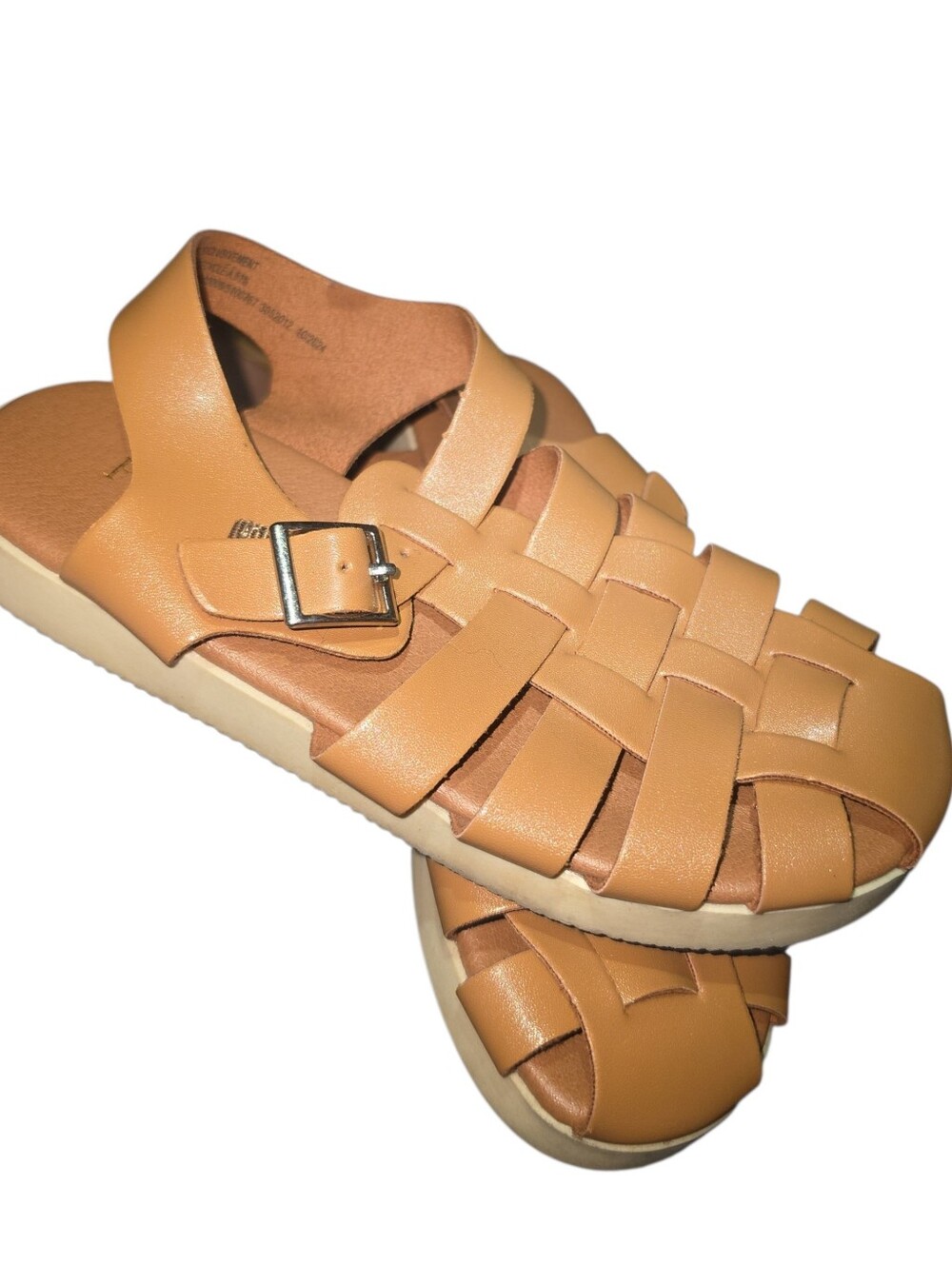 The Children's Place Girls Tan Fisherman Sandals Size 1 EUC,!
